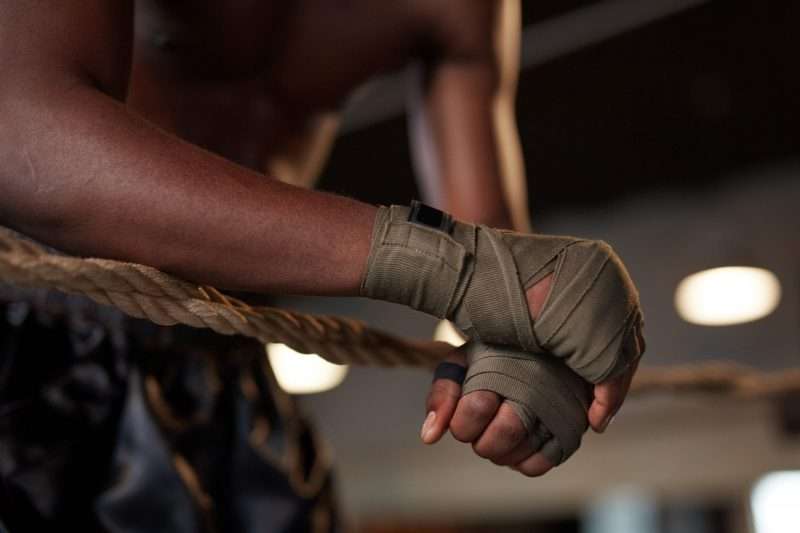 Lire la suite à propos de l’article 8 techniques pour s’entraîner chez soi en boxe anglaise