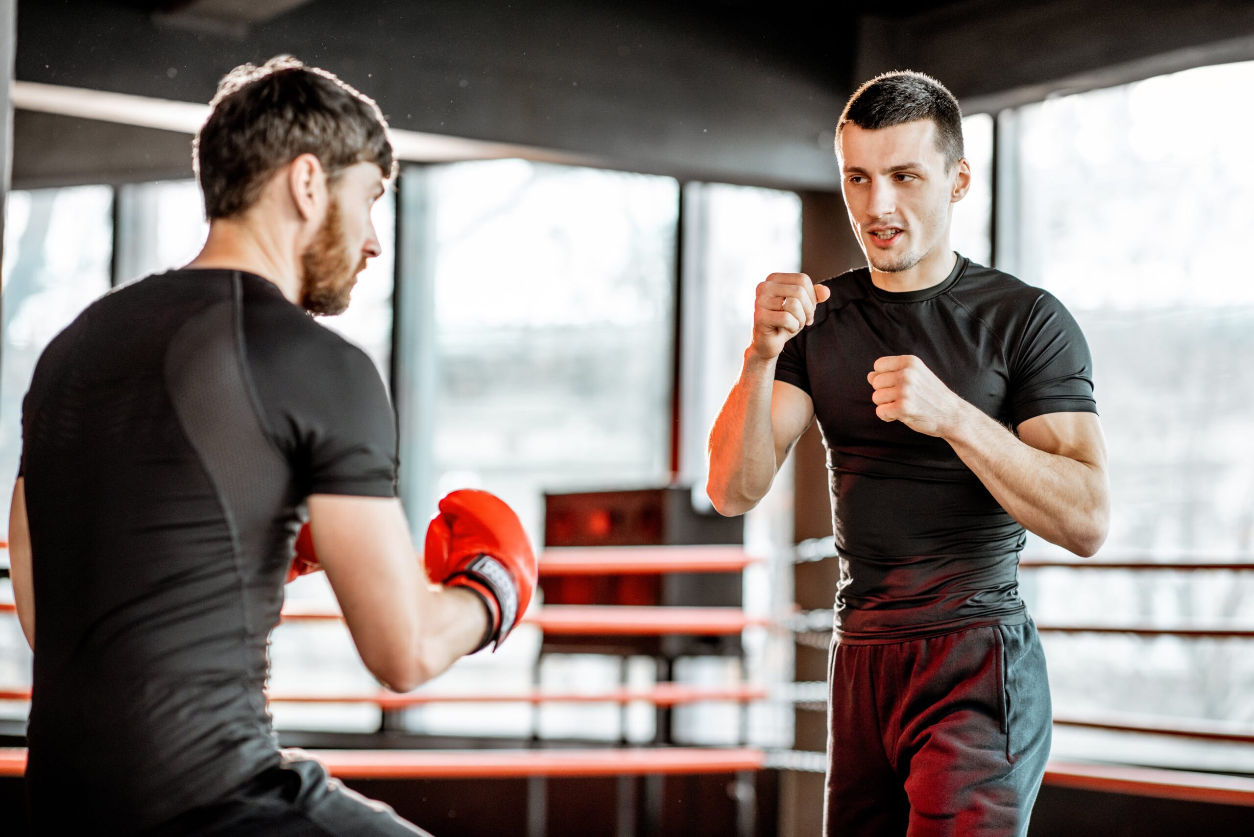 Lire la suite à propos de l’article Optimisez Vos Performances en MMA grâce au Repos et à la Récupération